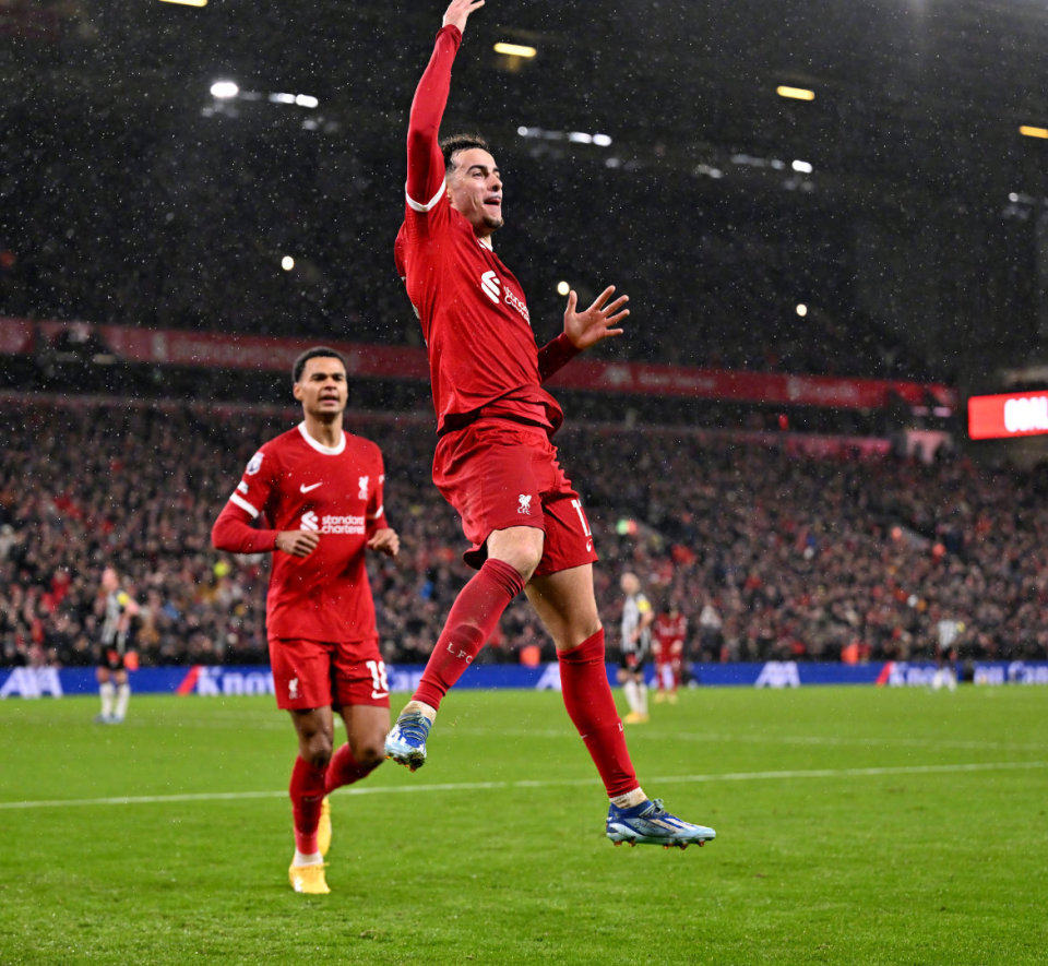 关于萨拉赫官方宣布大比分获胜新规，DWG引发争议！的信息